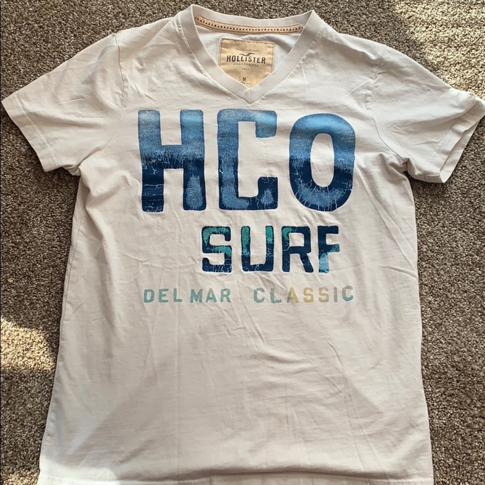 Hollister t- shirt